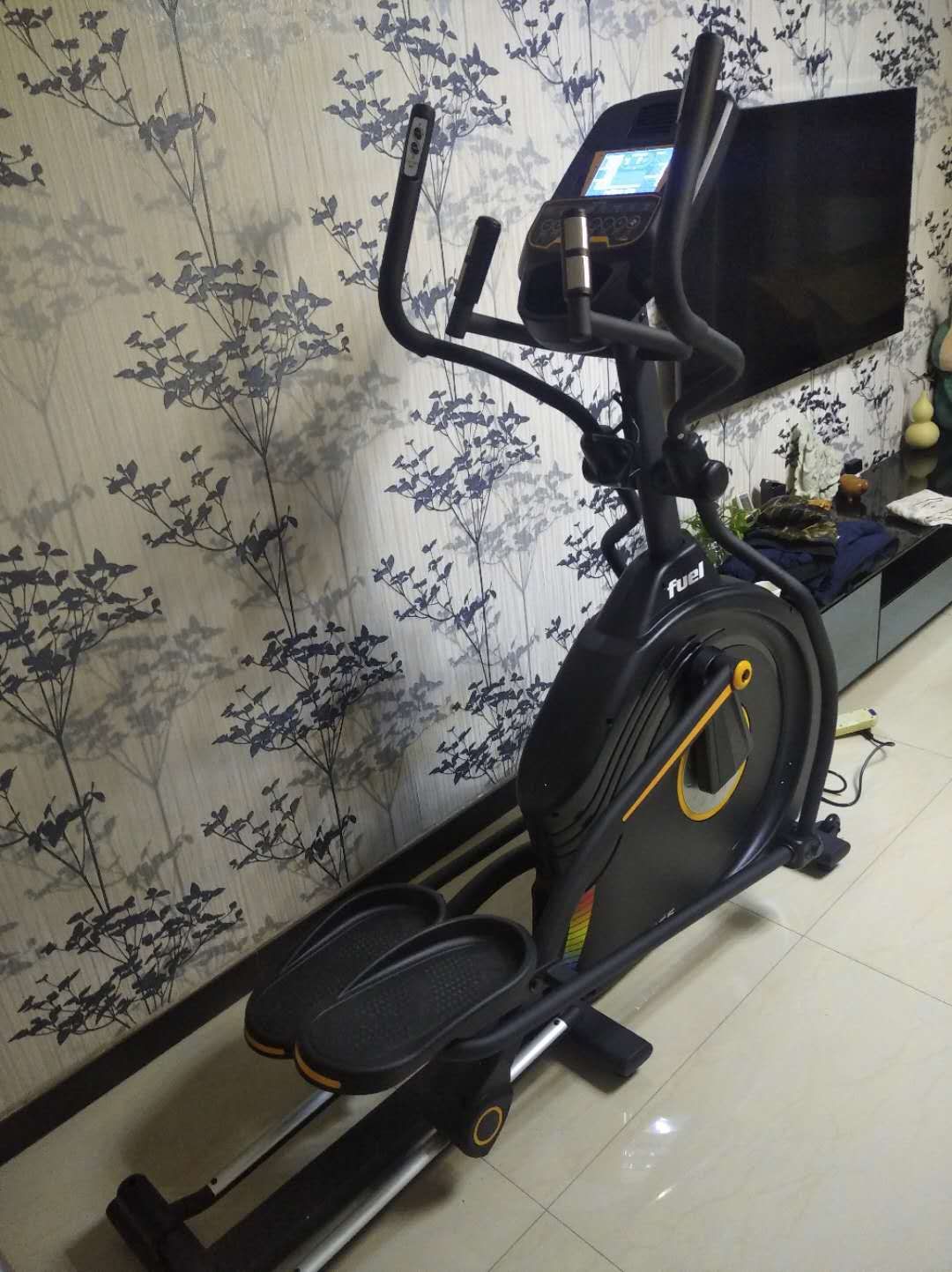 購買橢圓機(jī)時要考慮什么